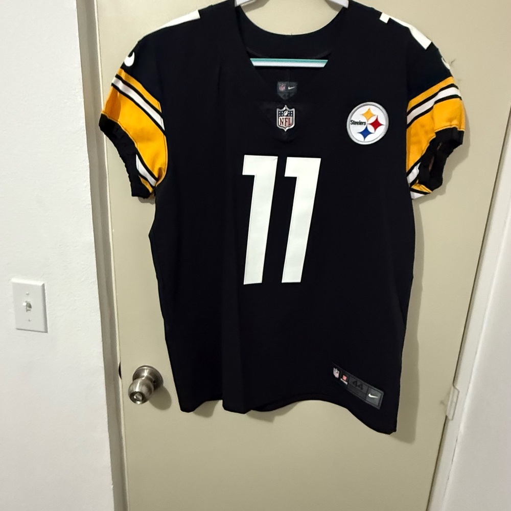 Pittsburgh Steelers Black Jersey